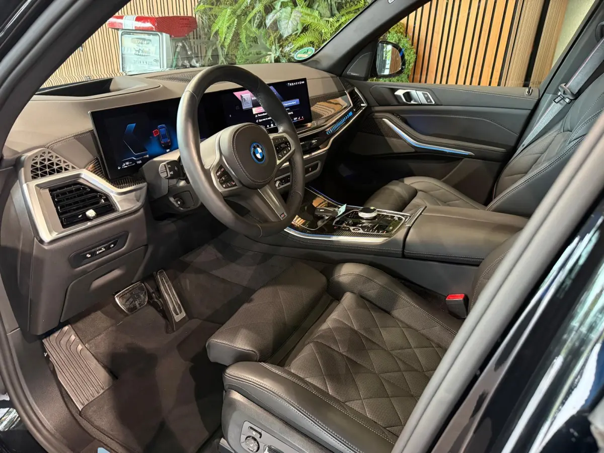 xDrive50e Innovation Pack | M Sportpakket Pro | SKYLounge | Driv. Ass. Prof | 22 inch | E.Trekhaak