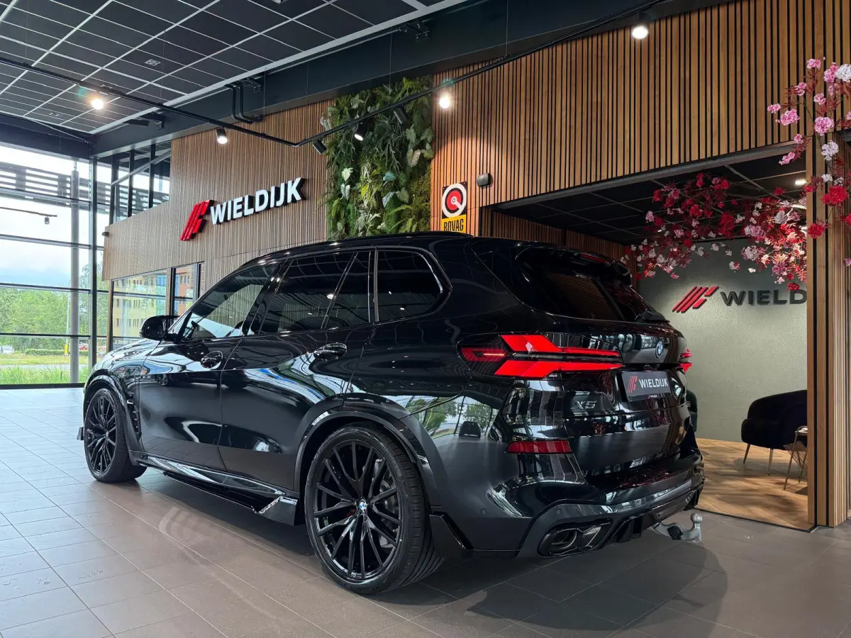 xDrive50e Innovation Pack | M Sportpakket Pro | SKYLounge | Driv. Ass. Prof | 22 inch | E.Trekhaak