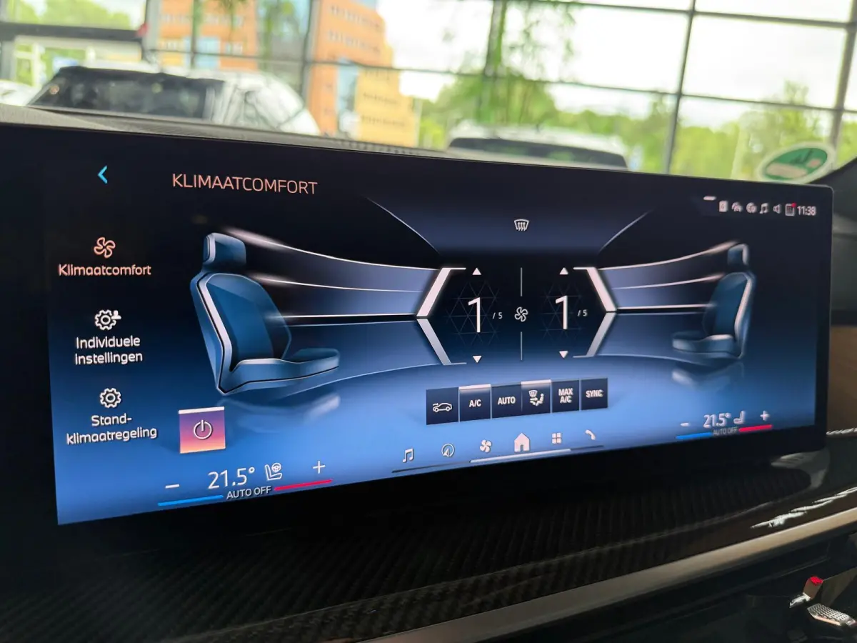 xDrive50e Innovation Pack | M Sportpakket Pro | SKYLounge | Driv. Ass. Prof | 22 inch | E.Trekhaak