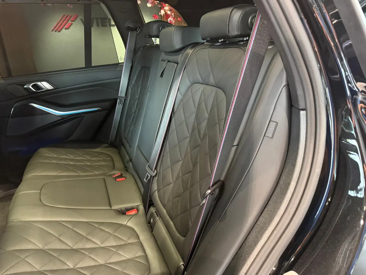 xDrive50e Innovation Pack | M Sportpakket Pro | SKYLounge | Driv. Ass. Prof | 22 inch | E.Trekhaak