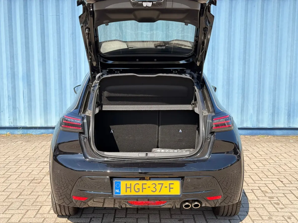 1.2 Hybrid 145 e-DCS6 GT 360 camera | Keyless | Sfeer verlichting | Adeptieve cruise control | Dode hoek detectie | Apple carplay & Android auto
