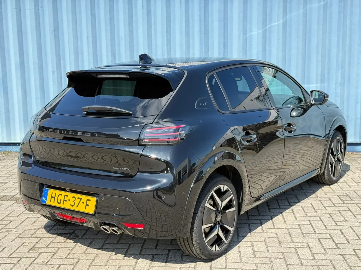 1.2 Hybrid 145 e-DCS6 GT 360 camera | Keyless | Sfeer verlichting | Adeptieve cruise control | Dode hoek detectie | Apple carplay & Android auto