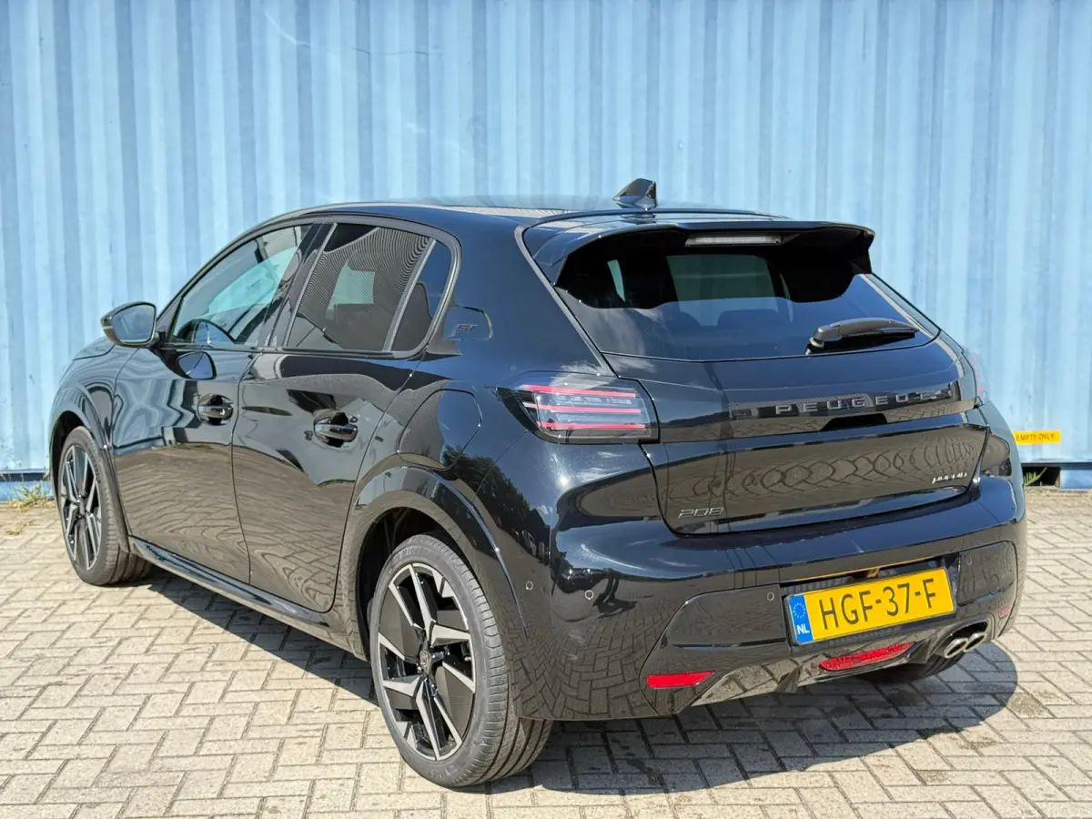 1.2 Hybrid 145 e-DCS6 GT 360 camera | Keyless | Sfeer verlichting | Adeptieve cruise control | Dode hoek detectie | Apple carplay & Android auto