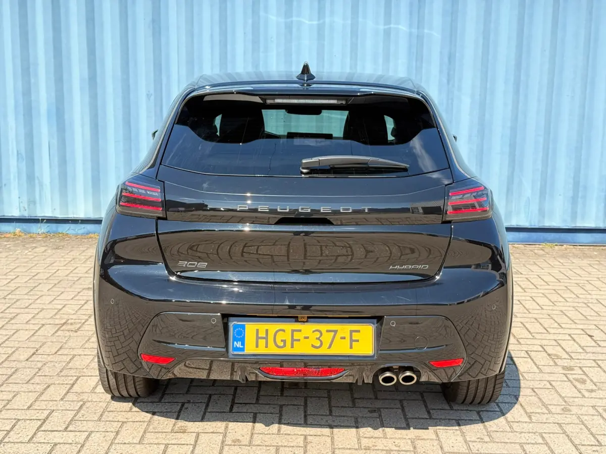 1.2 Hybrid 145 e-DCS6 GT 360 camera | Keyless | Sfeer verlichting | Adeptieve cruise control | Dode hoek detectie | Apple carplay & Android auto
