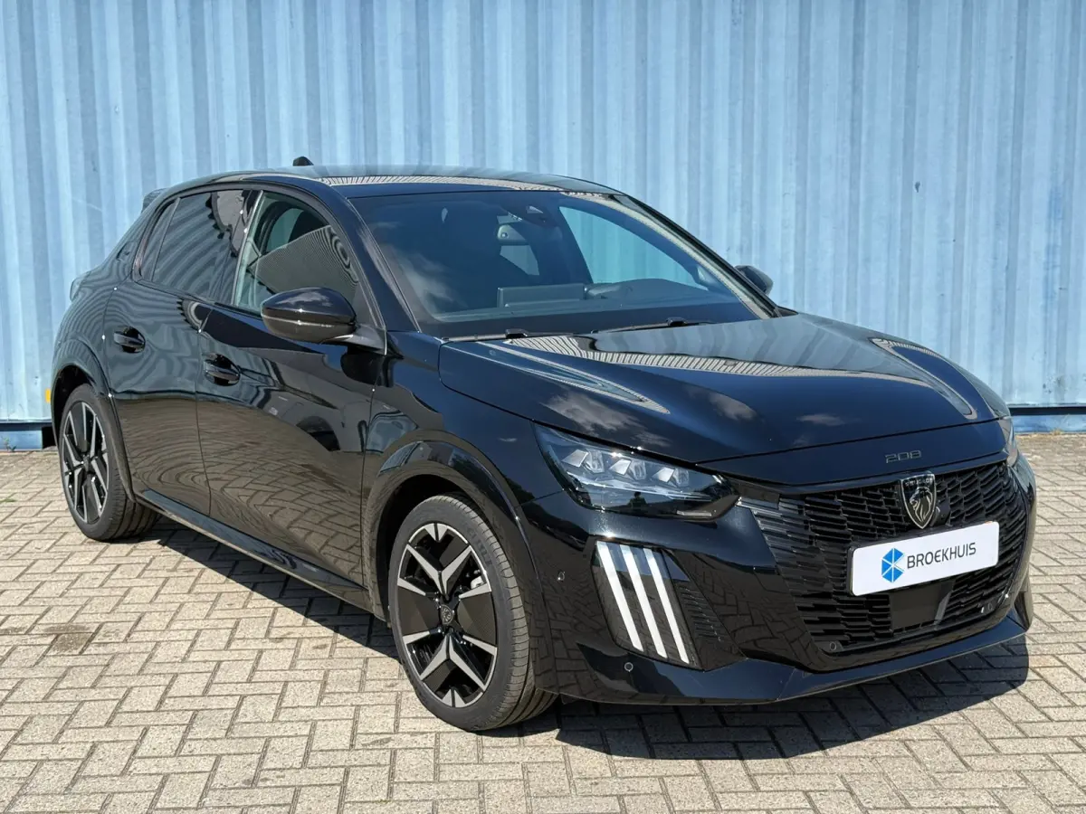 1.2 Hybrid 145 e-DCS6 GT 360 camera | Keyless | Sfeer verlichting | Adeptieve cruise control | Dode hoek detectie | Apple carplay & Android auto