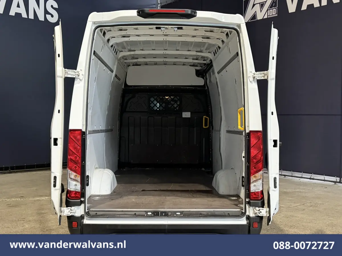 35S16 157pk 3500kg Trekvermogen L2H2 Euro6 Airco | 270 Graden Achterdeuren | Parkeersensoren Bijrijdersbank