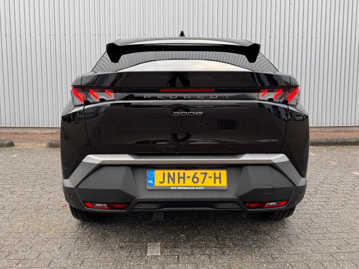 1.2 Hybrid 145PK GT | Navigatie | Camera | Parkeersensoren | Elektrische Bedienbare Kofferbak | Draadloze Apple Carplay / Android Auto | | Achteruitrijcamera | Apple Carplay/Android Auto|tel