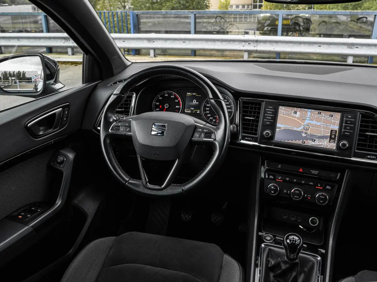 1.4 EcoTSI Xcellence 150 PK | LED | Camera | Trekhaak | Stoelverwarming | Sfeerverlichting | Navigatie | Apple Carplay/Android Auto | 19"