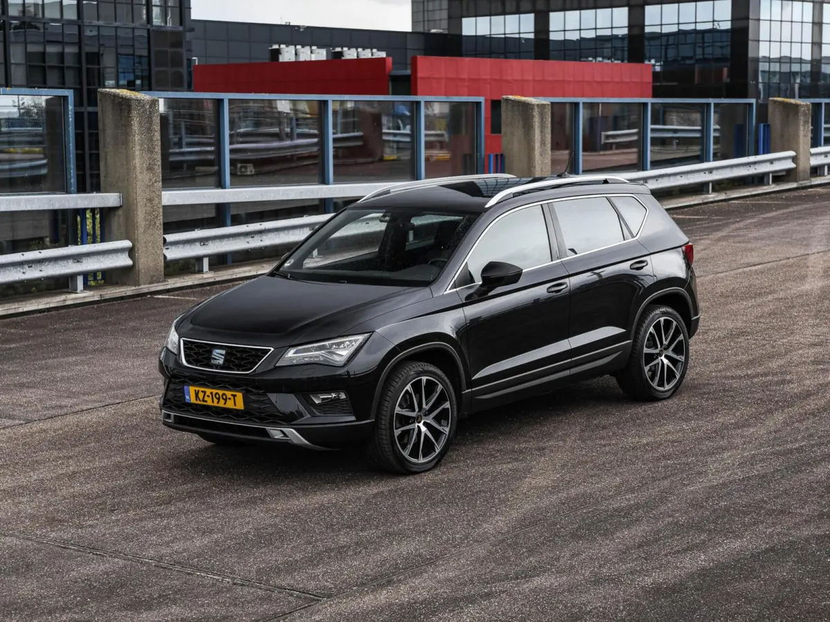 1.4 EcoTSI Xcellence 150 PK | LED | Camera | Trekhaak | Stoelverwarming | Sfeerverlichting | Navigatie | Apple Carplay/Android Auto | 19"