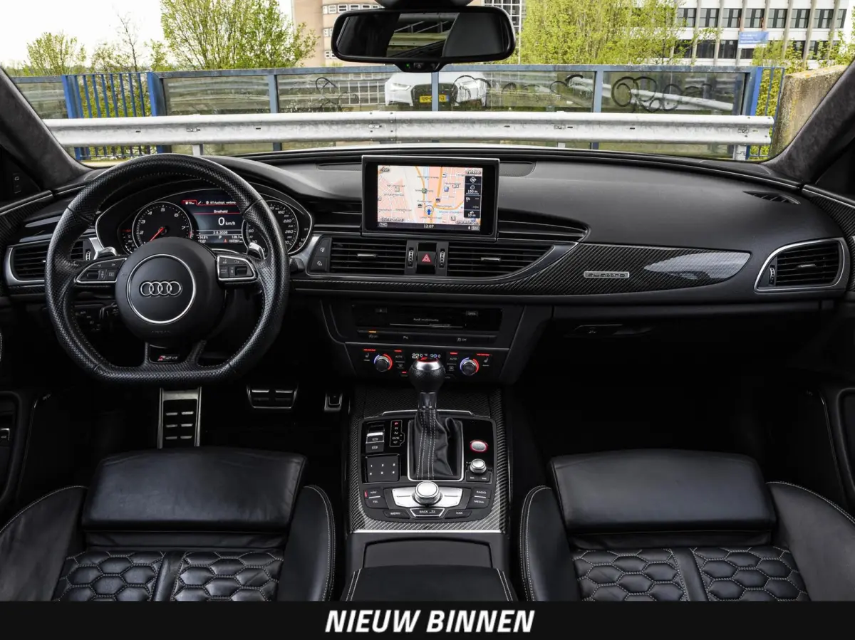 4.0 TFSI quattro 605 PK Performance Pro Line Plus | Panoramadak | Keramisch | Milltek | Soft-Close | ACC | Matrix LED | 21"