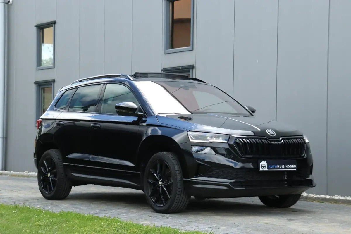 1.5 TSI / 150 PK / DSG / Sportline / VOL OPTIES / Pano / Black Edition / Virtual Cockpit / Camera / Adaptieve Cruise Control / Trekhaak / 18"!