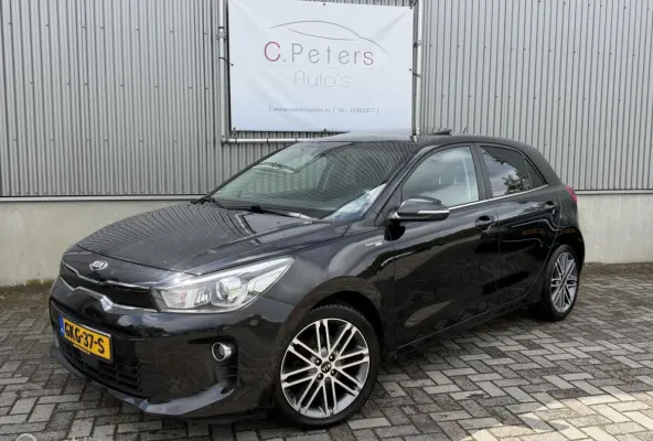 1.0 TGDI 120PK Platinum / Schuifdak / Leer / Carplay / Stoel+Stuurverwarming / Camera / DAB+ / NAP