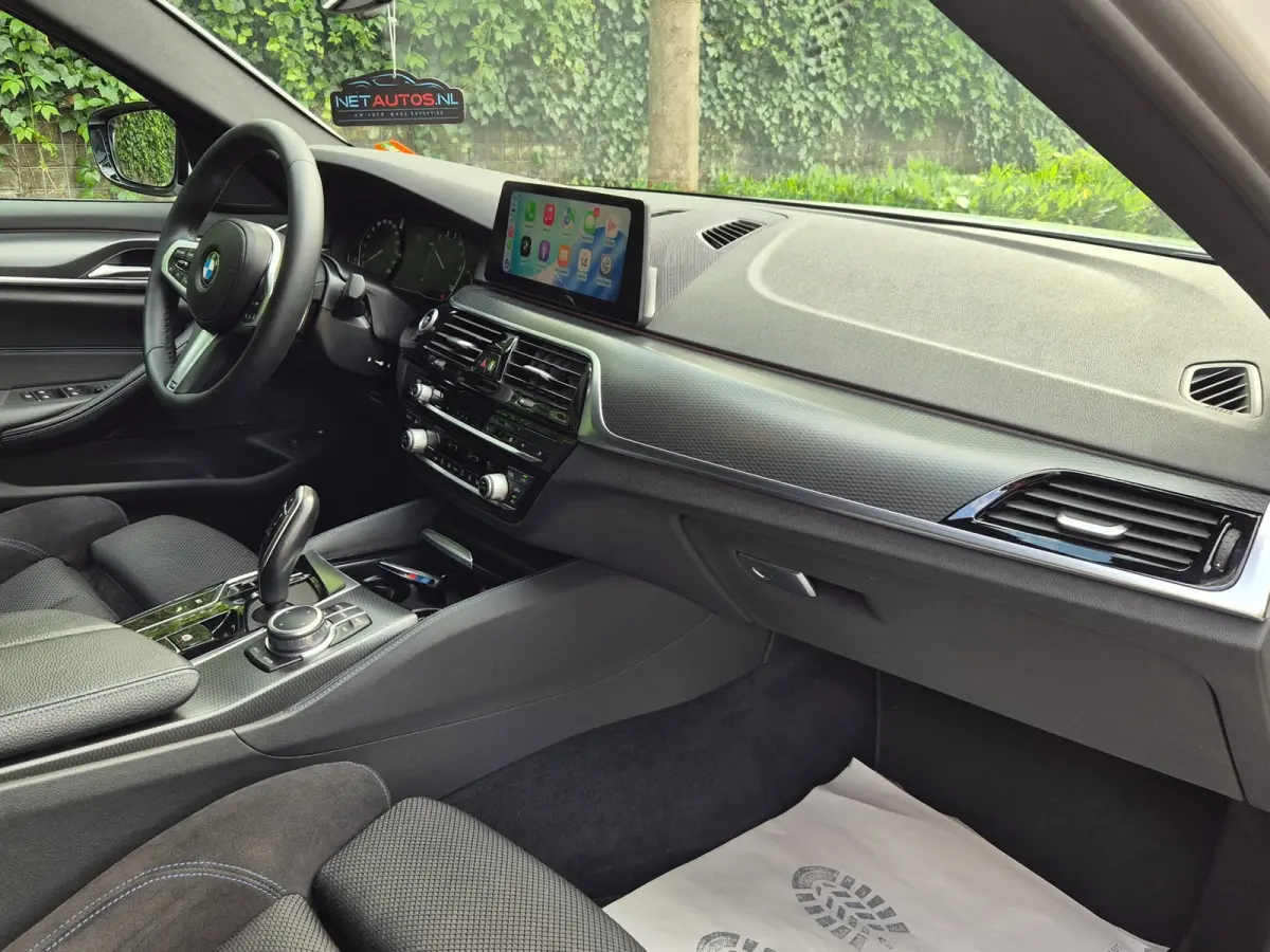 530e M Sport LED CarPlay Elek. Stoelen 100% dealer onderhouden 530e Business Edition Plus
