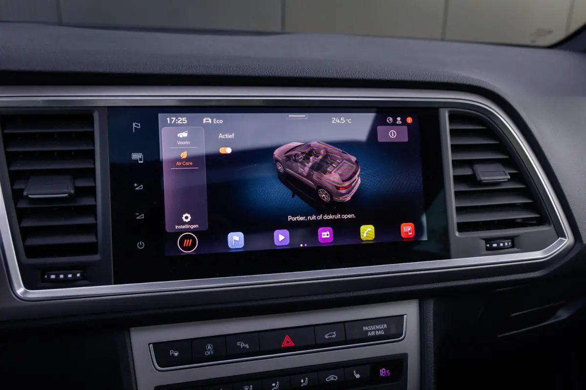 1.5 TSI Business Intense | Automaat | Panoramadak | Adaptieve cruise | 360 camera | LED verlichting | Elec. achterklep | Keyless
