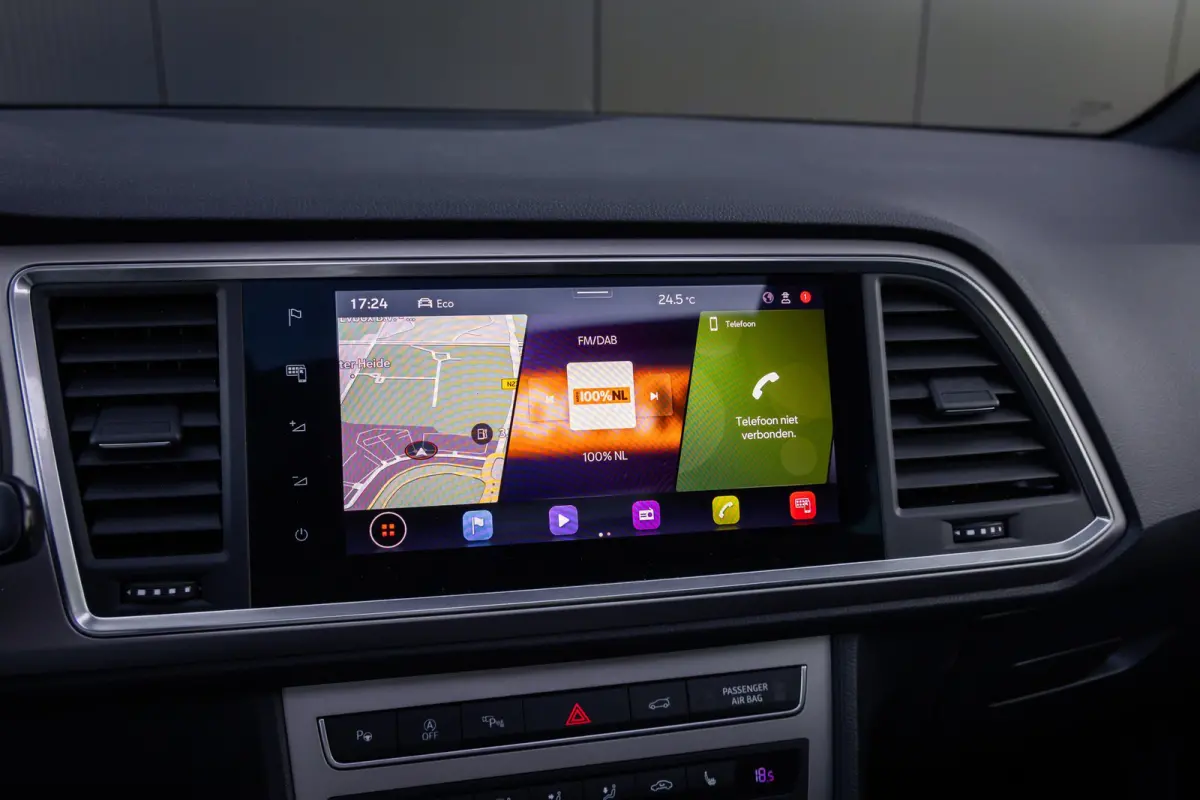 1.5 TSI Business Intense | Automaat | Panoramadak | Adaptieve cruise | 360 camera | LED verlichting | Elec. achterklep | Keyless