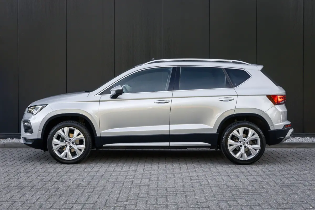 1.5 TSI Business Intense | Automaat | Panoramadak | Adaptieve cruise | 360 camera | LED verlichting | Elec. achterklep | Keyless