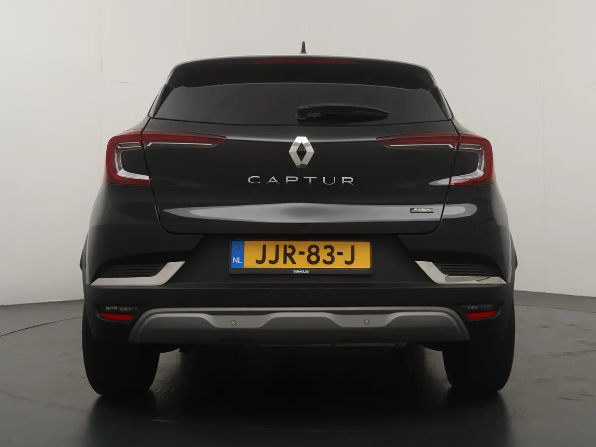 techno E-Tech hybride 145 | Automaat | Groot Navigatie | Parkeercamera | Apple CarPlay/Android Auto |