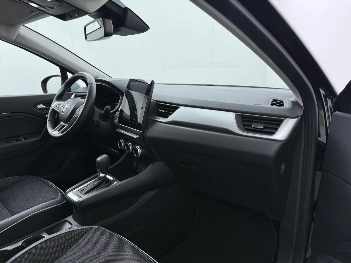 techno E-Tech hybride 145 | Automaat | Groot Navigatie | Parkeercamera | Apple CarPlay/Android Auto |