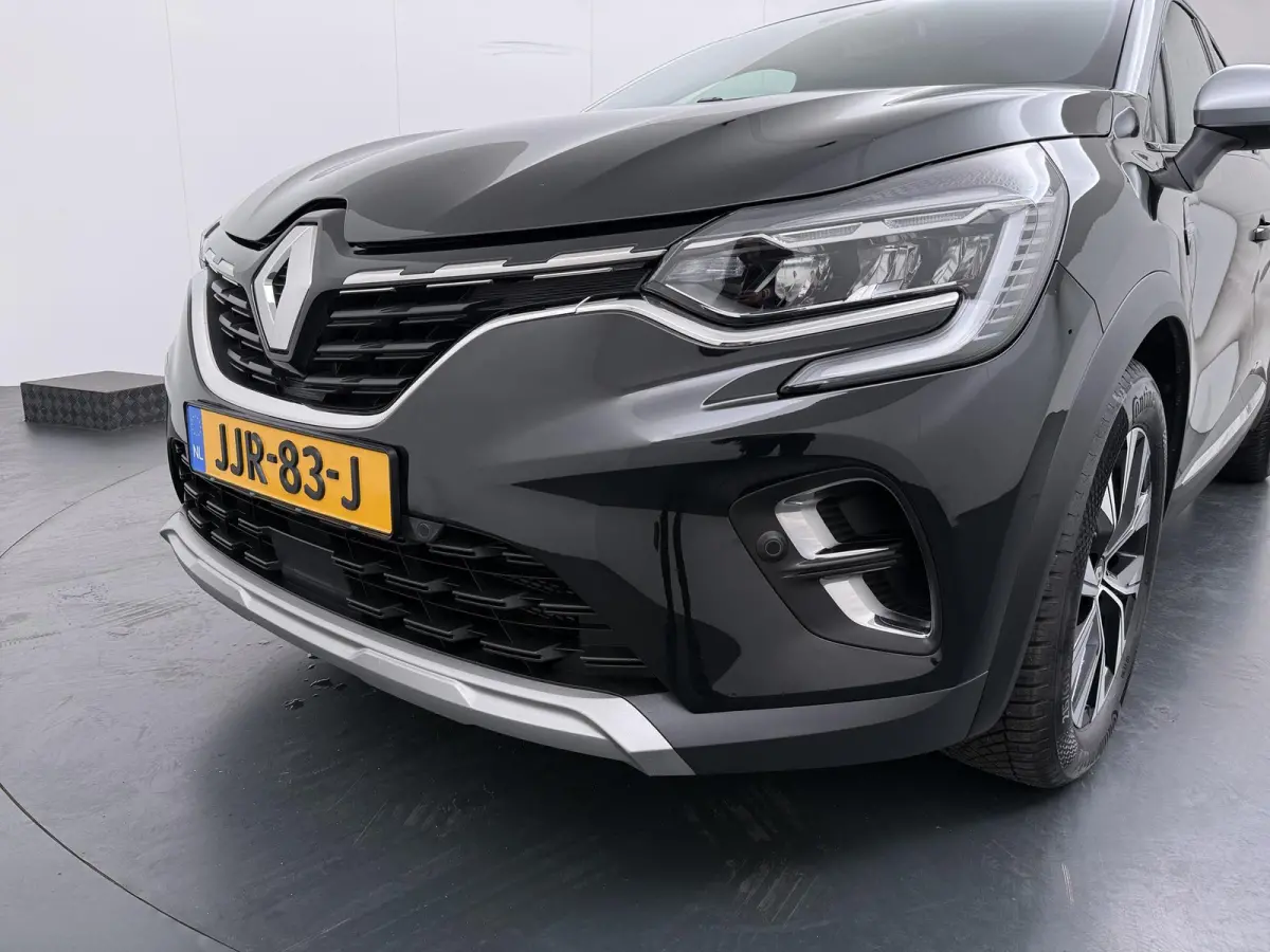 techno E-Tech hybride 145 | Automaat | Groot Navigatie | Parkeercamera | Apple CarPlay/Android Auto |
