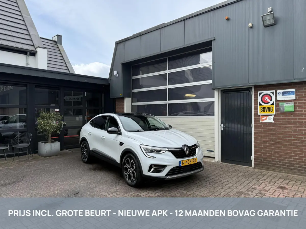1.6 E-Tech Hybrid 145 Intens *ALL-IN PRIJS*