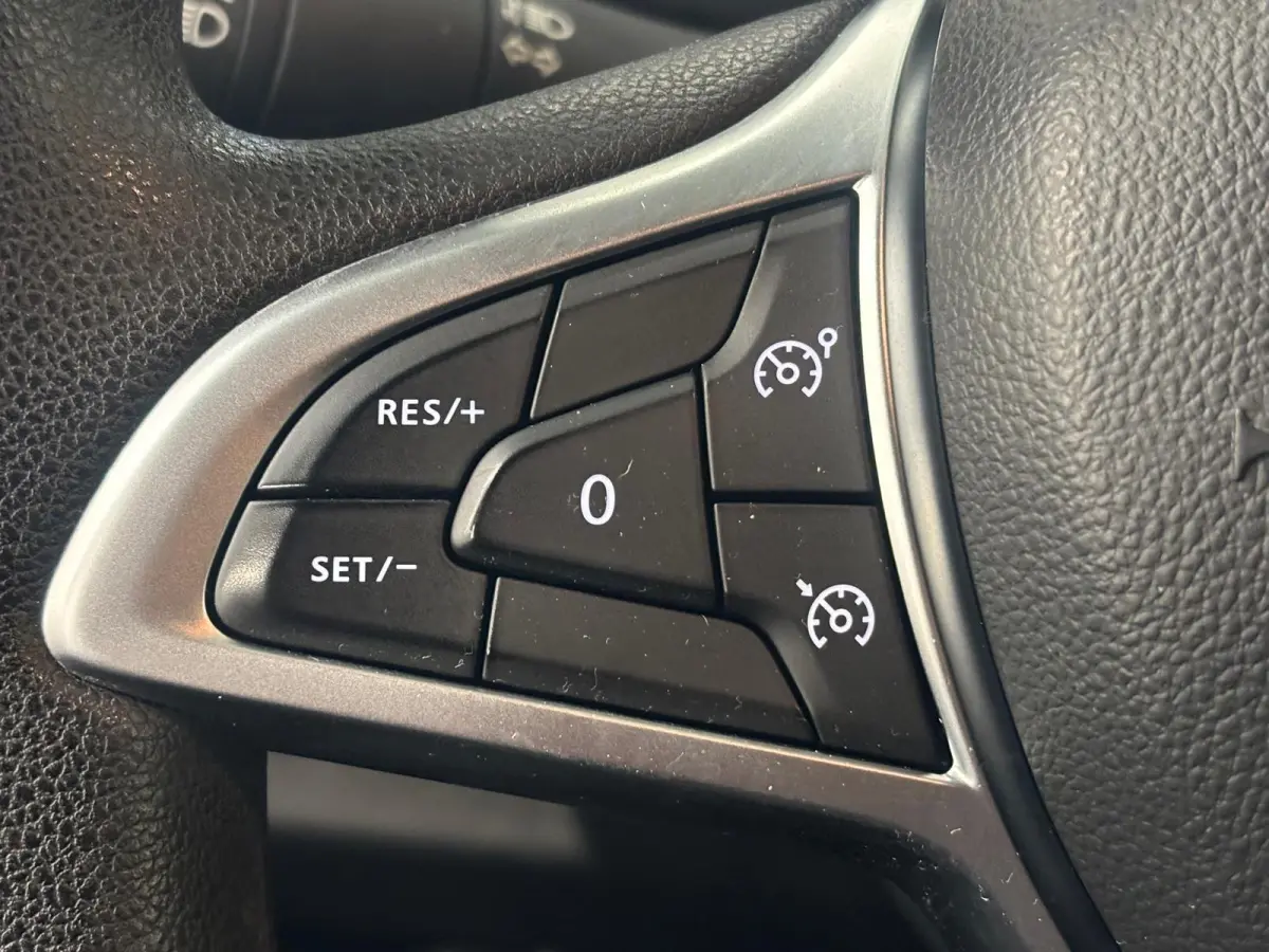 1.5 95PK Comfort Cruise Control Airco Stoelverwarming