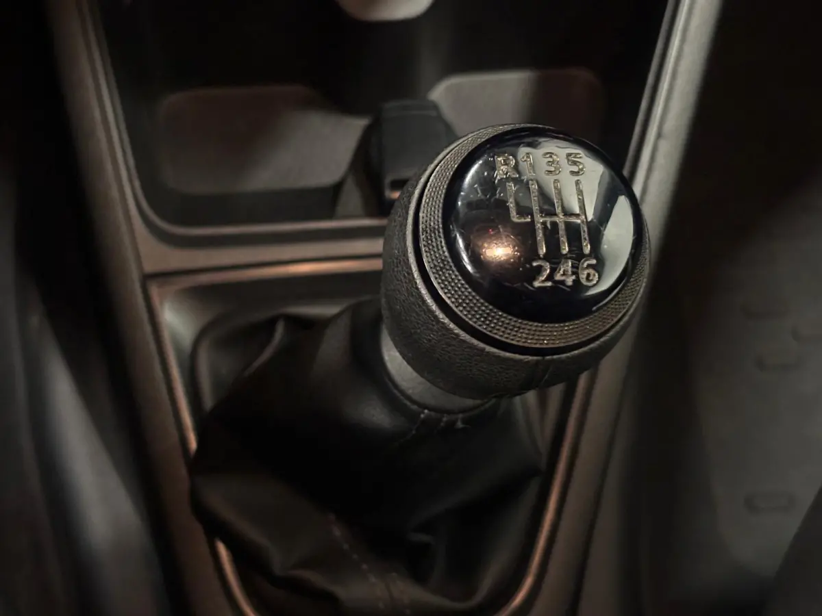 1.5 95PK Comfort Cruise Control Airco Stoelverwarming