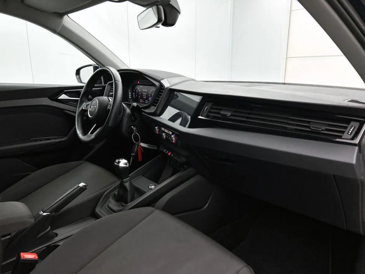 citycarver 30 TFSI Advanced Edition 110 PK | Navigatie | Virtuele Cockpit | Apple Carplay / Android Auto | Climate Control | Parkeersensoren | Cruise Control |