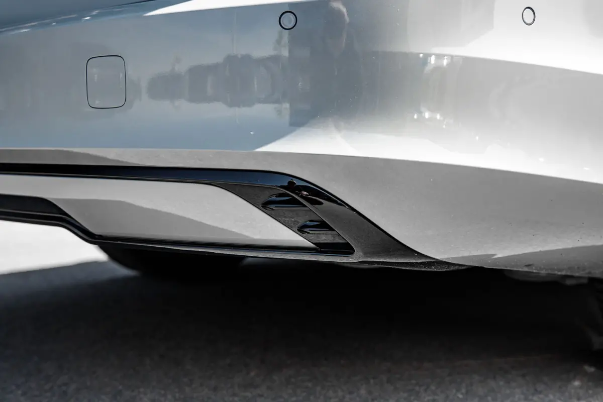 2.0 T8 Plug-in hybrid AWD Ultra Dark | Panoramadak | 360 Camera | Bowers & Wilkins | Stoelventilatie | Leder