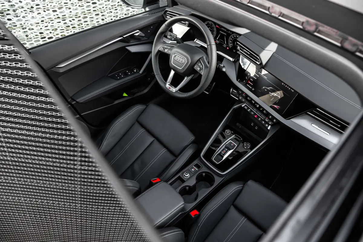45 TFSI e S edition Competition | Carbon Spoiler | Panoramadak | Stoelverwarming | Achteruitrijcamera |