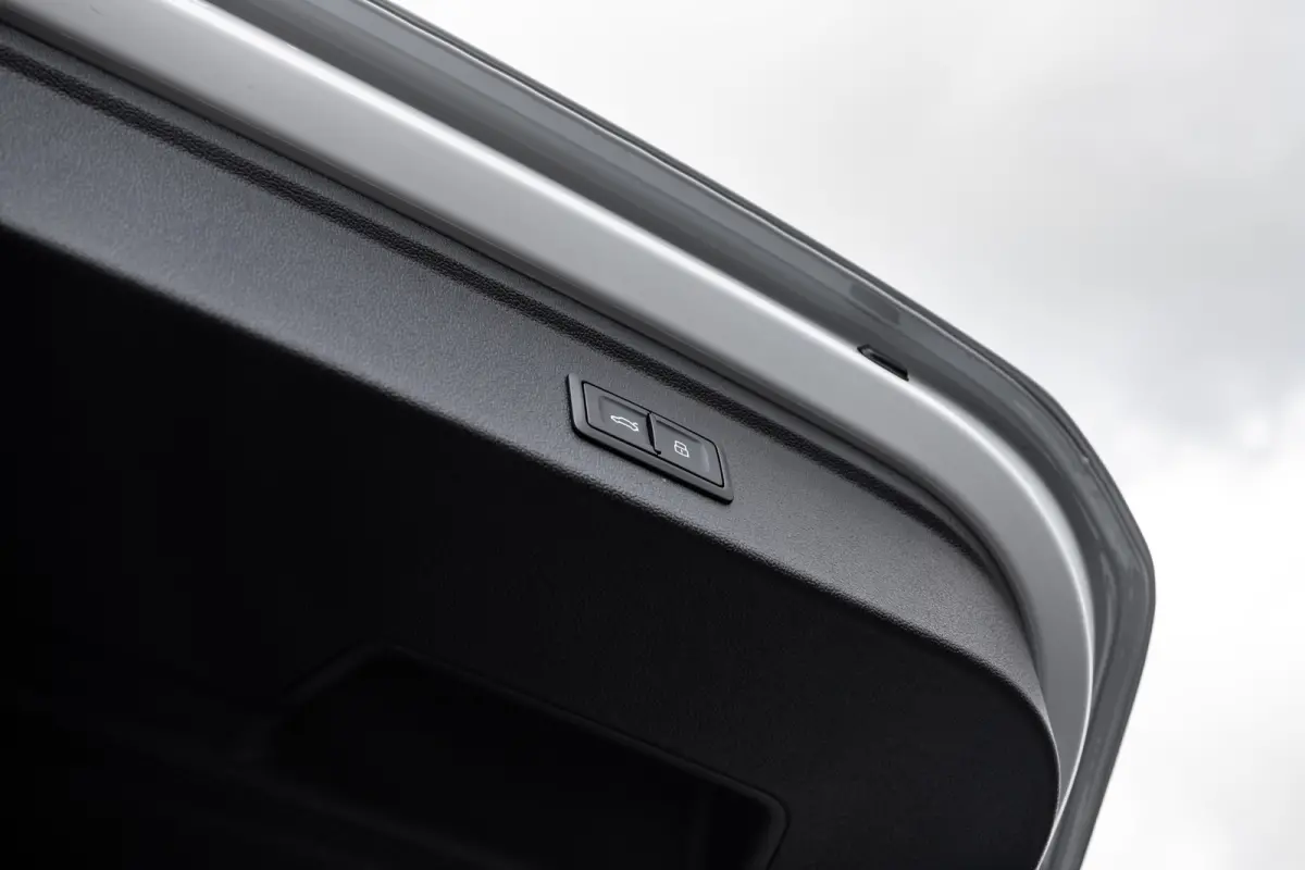 45 TFSI e S edition Competition | Carbon Spoiler | Panoramadak | Stoelverwarming | Achteruitrijcamera |