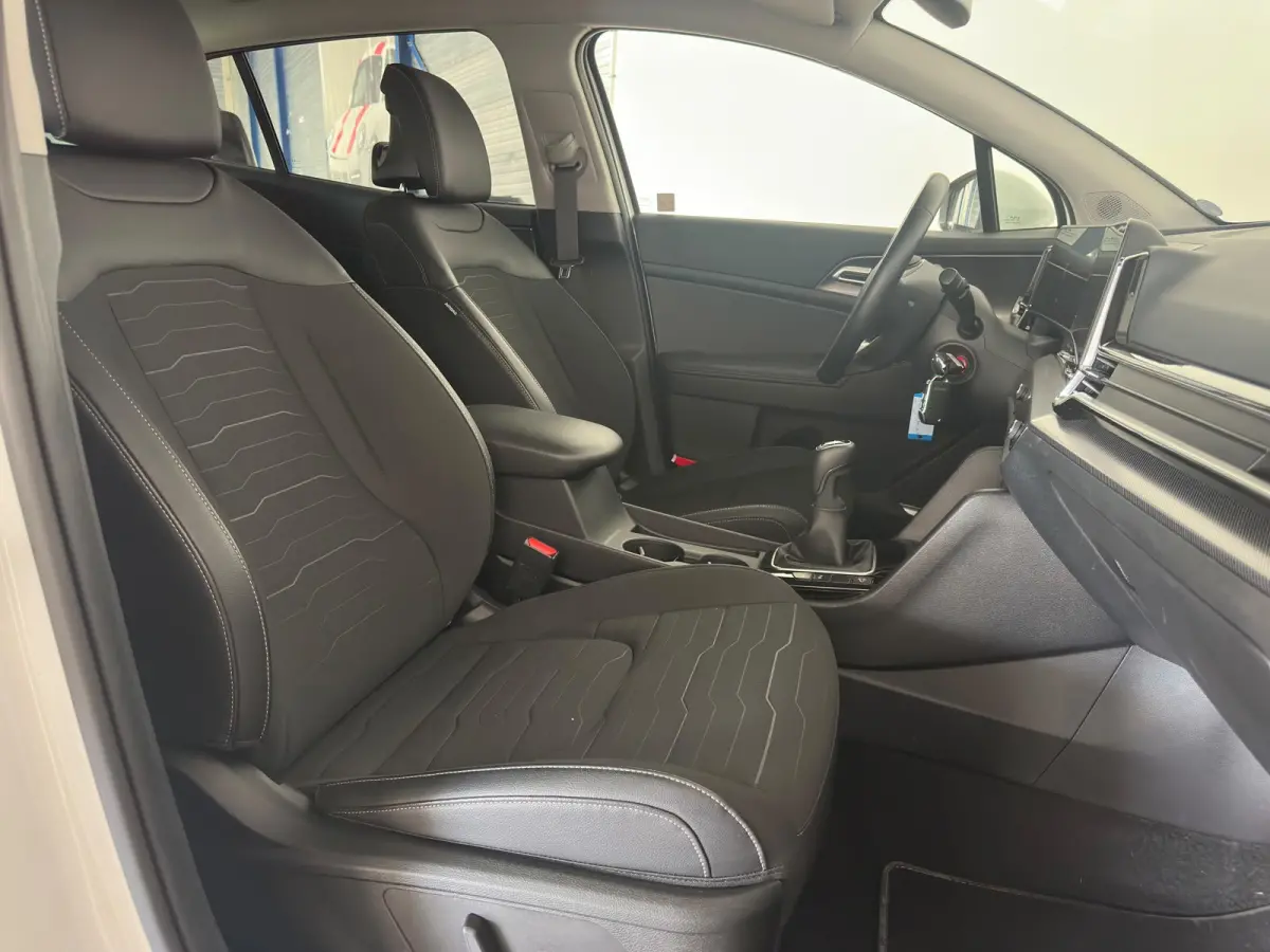 1.6 T-GDi MHEV ComfortLine|INCL BTW|HAND|INRUIL MOGELIJK|