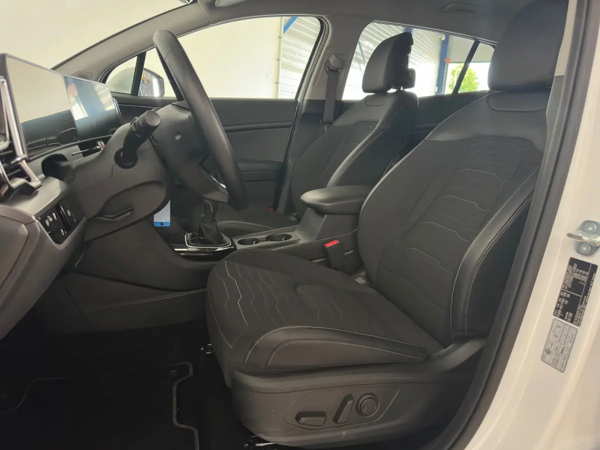 1.6 T-GDi MHEV ComfortLine|INCL BTW|HAND|INRUIL MOGELIJK|