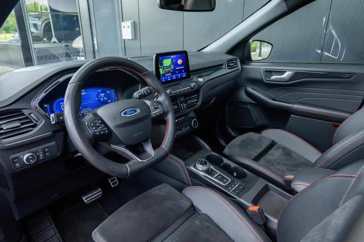2.5 PHEV ST-Line X | Pano-dak | AGR-stoel | Wegklap Trekhaak | Adapt. Cruise | Head-Up | Full Adaptive LED | Winter-pack | Stankachel