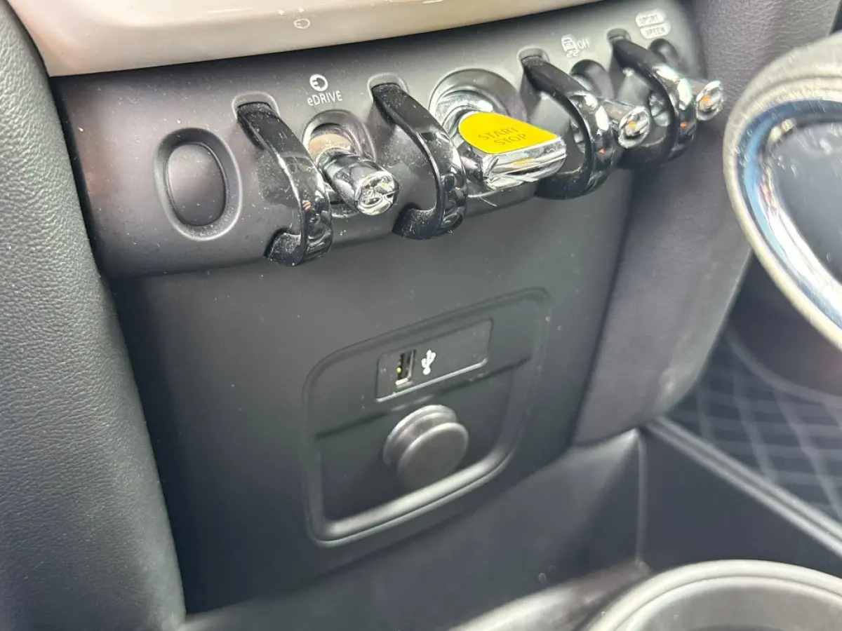 1.5 Cooper SE ALL4 224pk PHEV | Climate | Cruise | Isofix | Navi