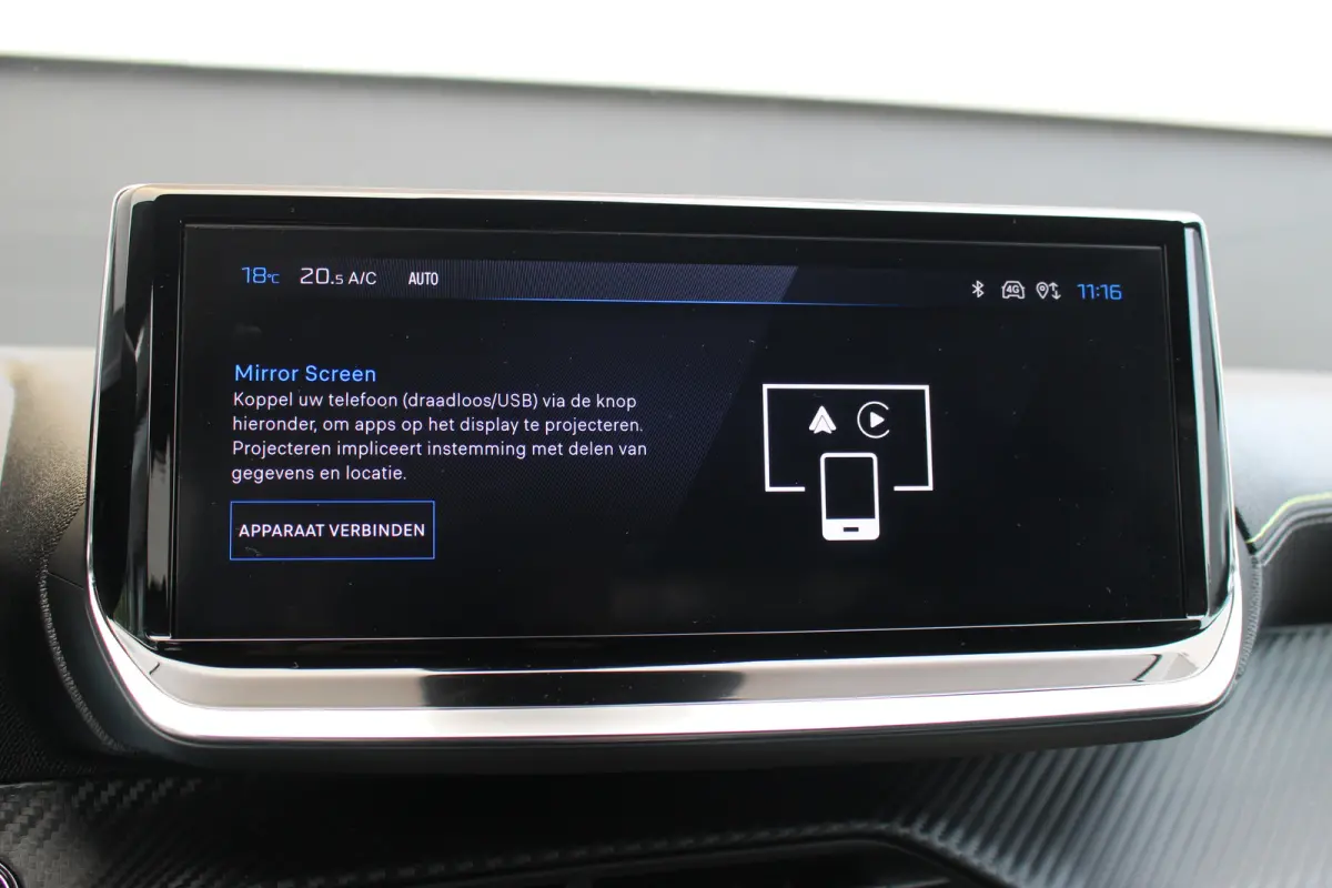 1.2 Hybrid 145 e-DCS6 GT | Adap. Cruise C. | 360 Camera | Navi | Dodehoeksens. | Full-LED | Climate C. | KeyLess | PDC V&A | CarPlay | 17" LMV | Privacy Glass | Adap. Cruise C. | 360 Camera 