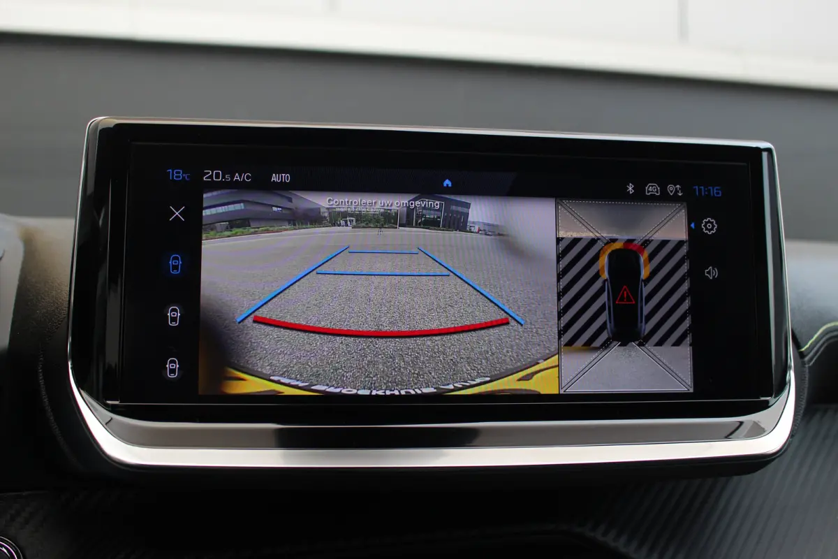 1.2 Hybrid 145 e-DCS6 GT | Adap. Cruise C. | 360 Camera | Navi | Dodehoeksens. | Full-LED | Climate C. | KeyLess | PDC V&A | CarPlay | 17" LMV | Privacy Glass | Adap. Cruise C. | 360 Camera 
