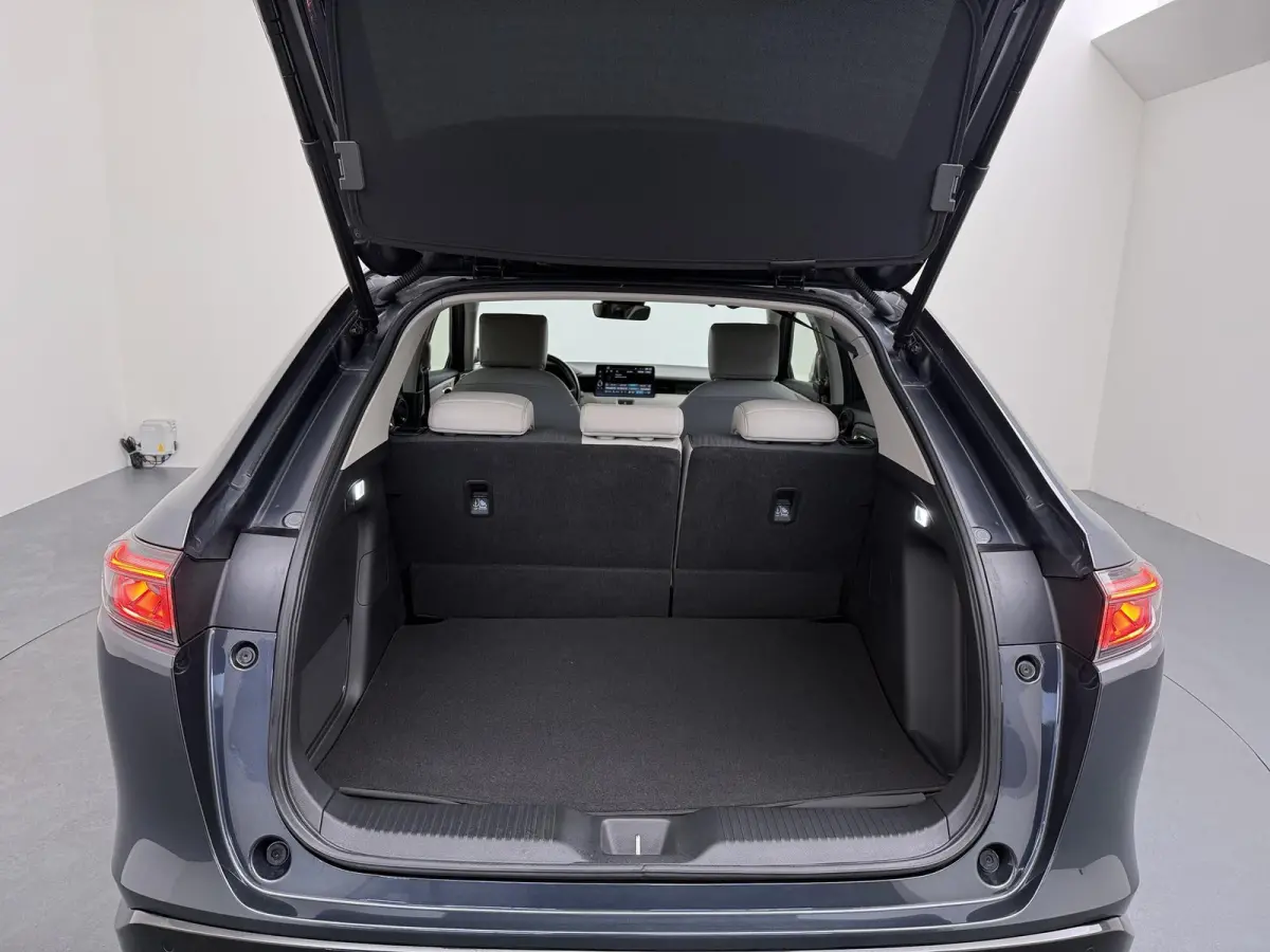 1.5 e:HEV Advance Style | Parkeercamera | Adapt. Cruise | Stoel- & Stuurverw. |