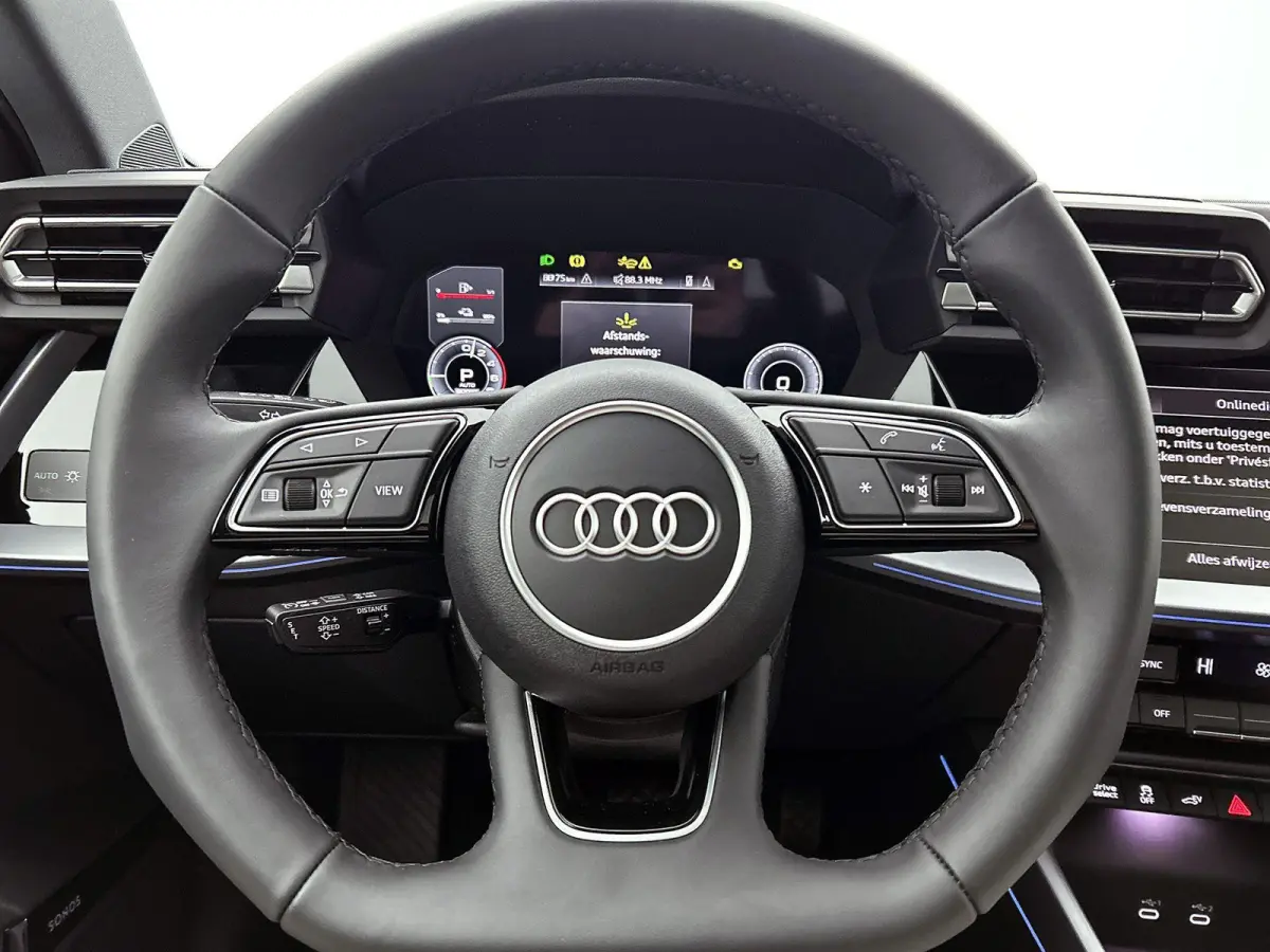 40 TFSI e Advanced 204 PK | SONOS | Panoramadak | Stoelverwarming | Standkachel |
