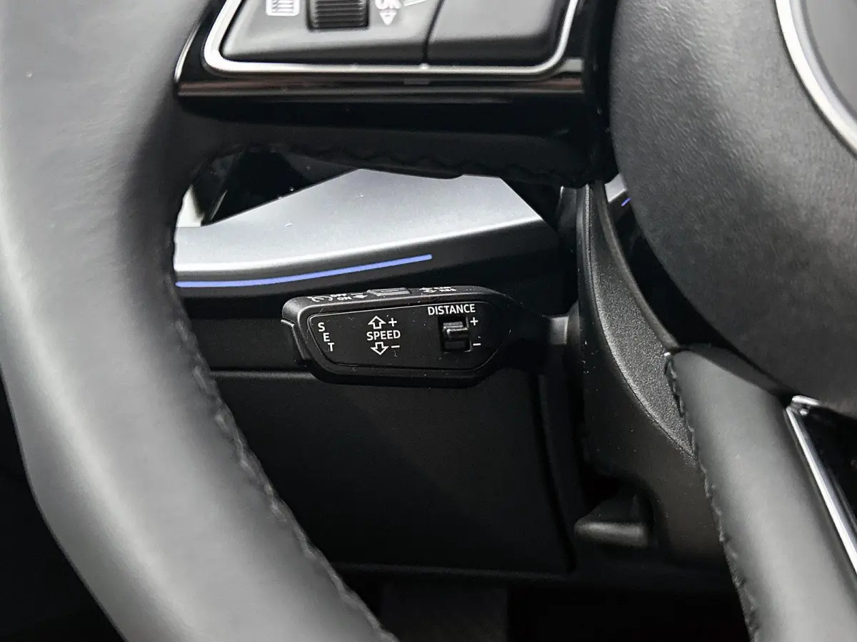 40 TFSI e Advanced 204 PK | SONOS | Panoramadak | Stoelverwarming | Standkachel |