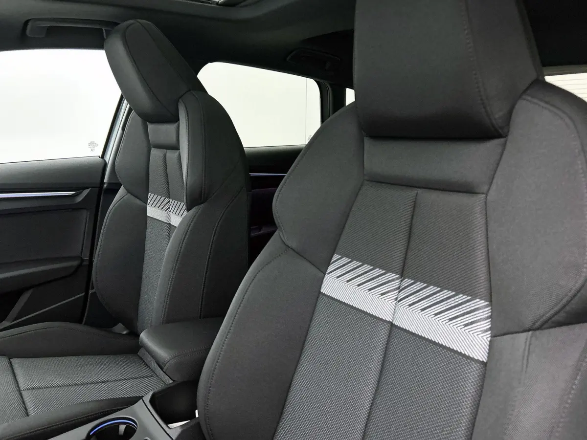 40 TFSI e Advanced 204 PK | SONOS | Panoramadak | Stoelverwarming | Standkachel |
