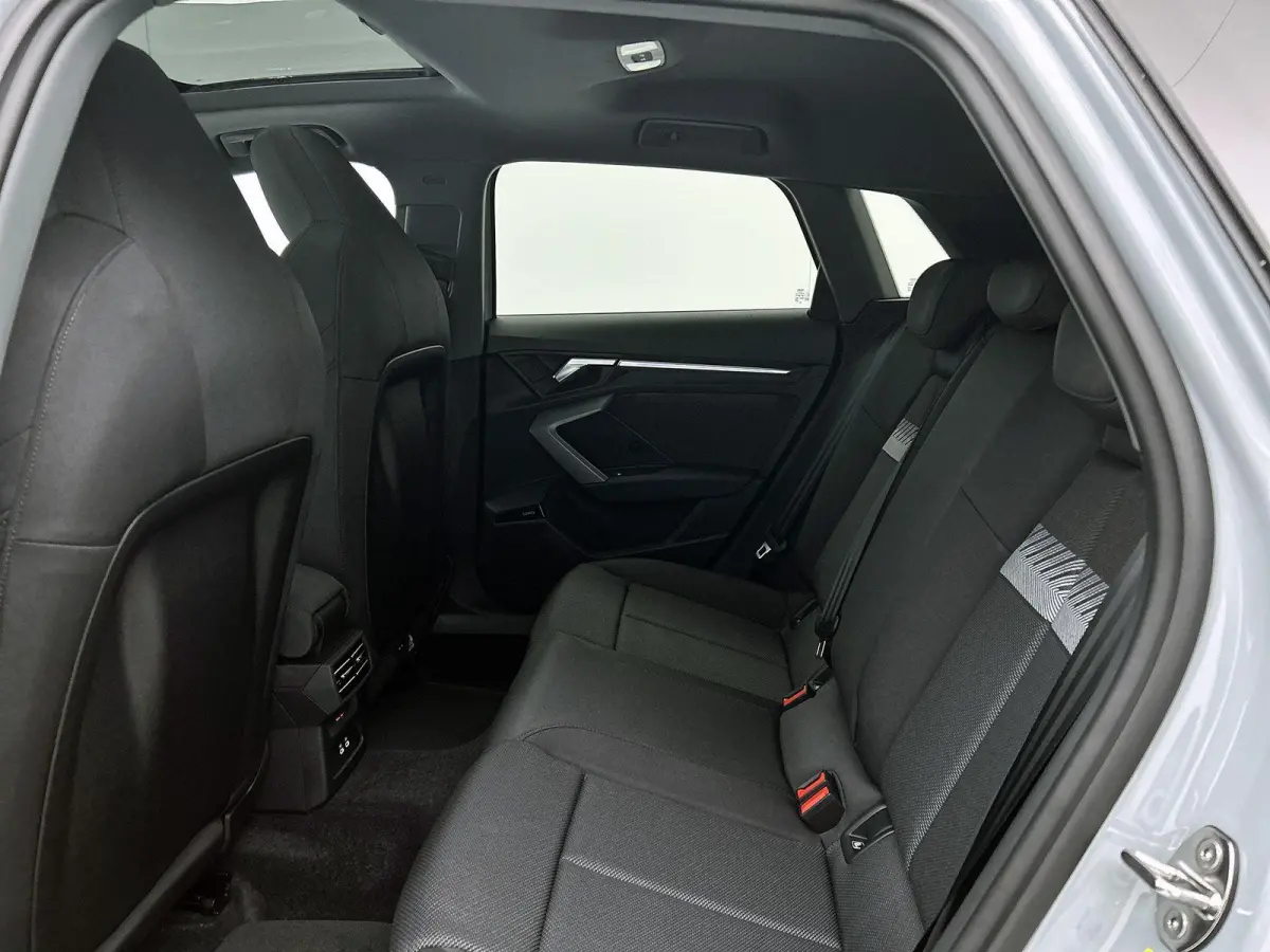 40 TFSI e Advanced 204 PK | SONOS | Panoramadak | Stoelverwarming | Standkachel |