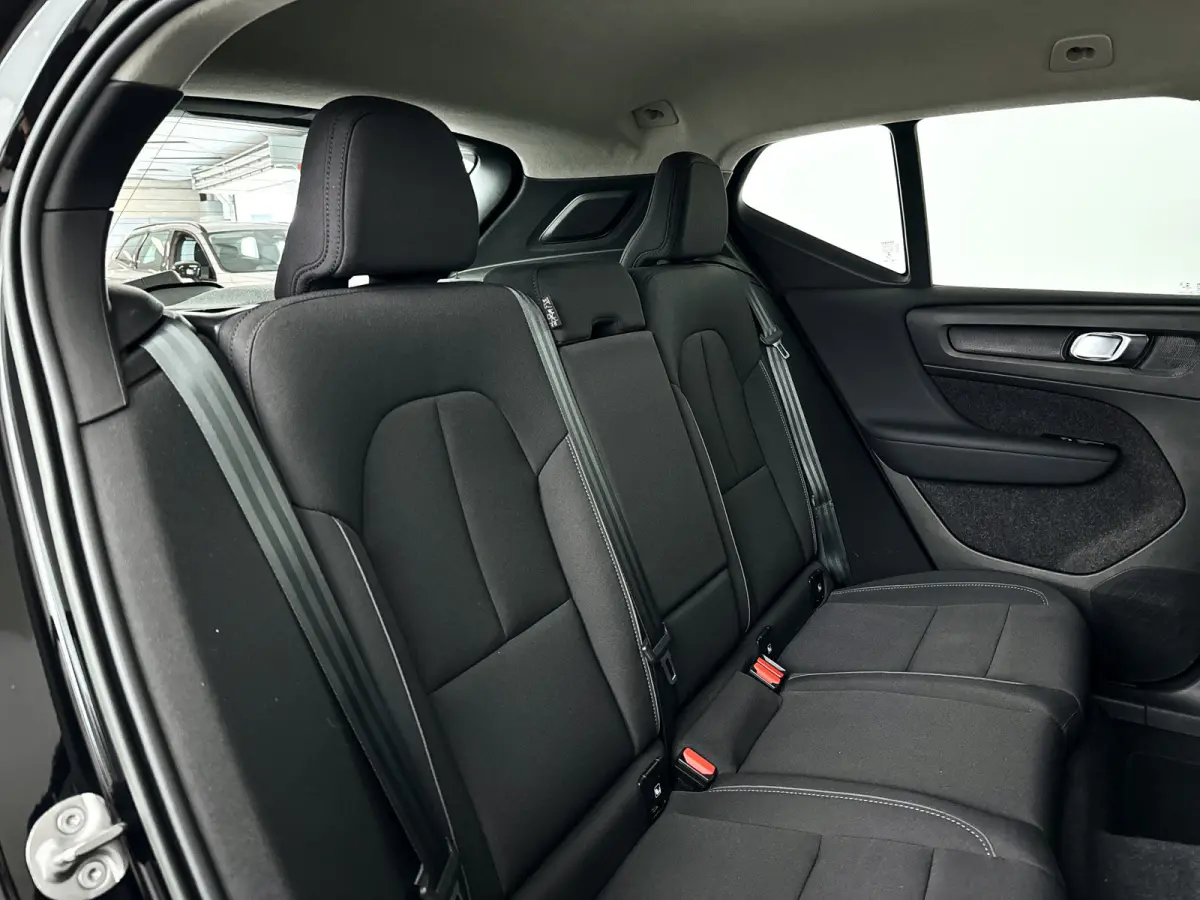 T4 Inscription Expression | SOH 84% | Parkeercamera | Cruise control | Navigatie | Trekhaak