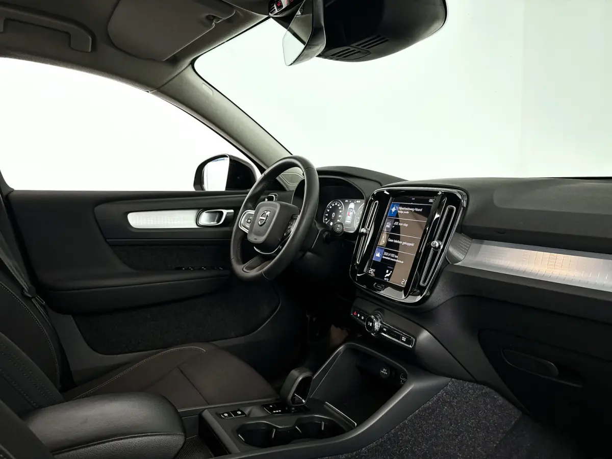 T4 Inscription Expression | SOH 84% | Parkeercamera | Cruise control | Navigatie | Trekhaak