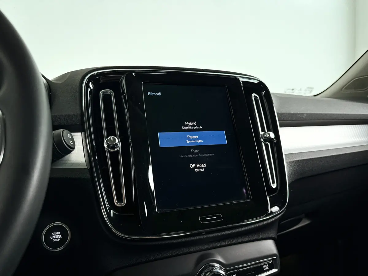 T4 Inscription Expression | SOH 84% | Parkeercamera | Cruise control | Navigatie | Trekhaak