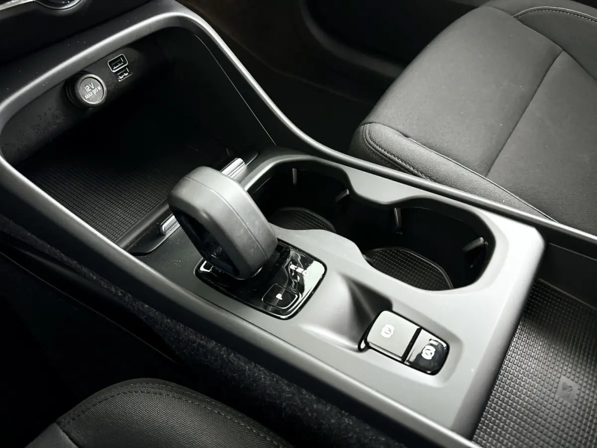 T4 Inscription Expression | SOH 84% | Parkeercamera | Cruise control | Navigatie | Trekhaak