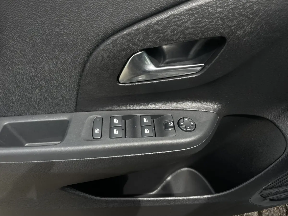 1.2 Turbo GS | Stoel/stuurverwarming | infotainment Pack
