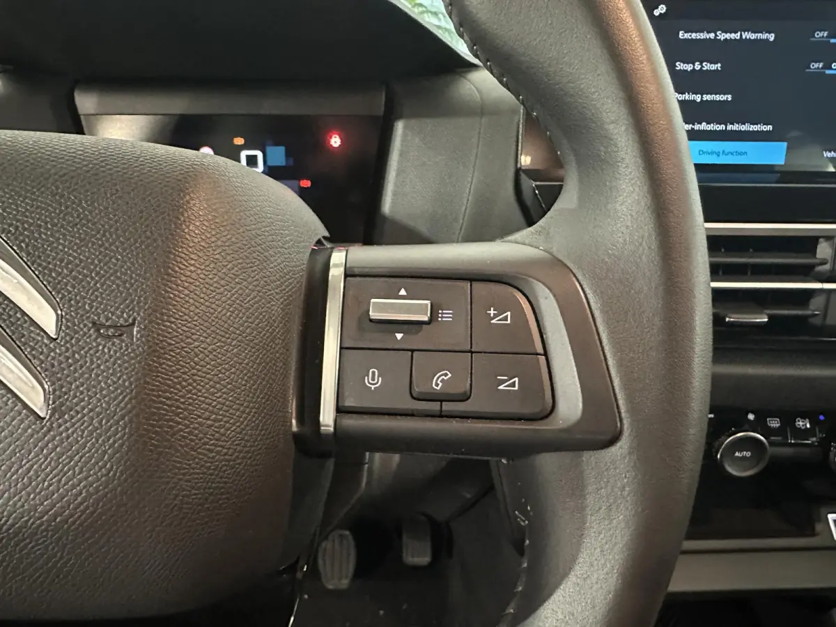 1.2 Puretech 100 You | Parkeersensoren |  Apple Carplay/Android Auto | Climate control