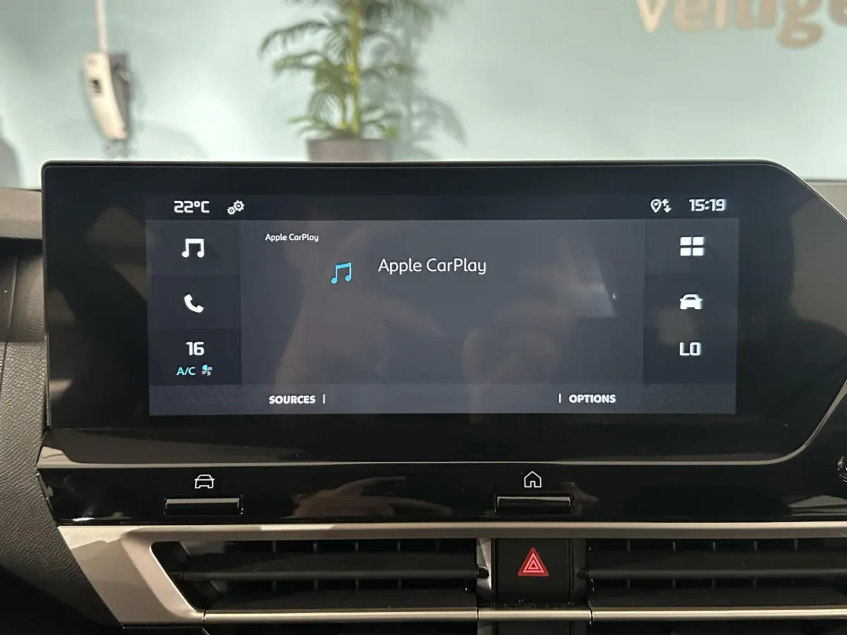 1.2 Puretech 100 You | Parkeersensoren |  Apple Carplay/Android Auto | Climate control