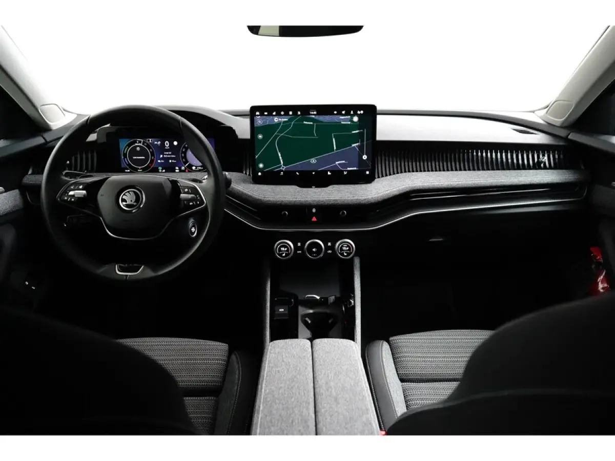 1.5 TSI iV 204PK Selection | Achteruitrijcamera | Airco (automatisch) | Cruise control adaptief met Stop&Go en stuurhulp