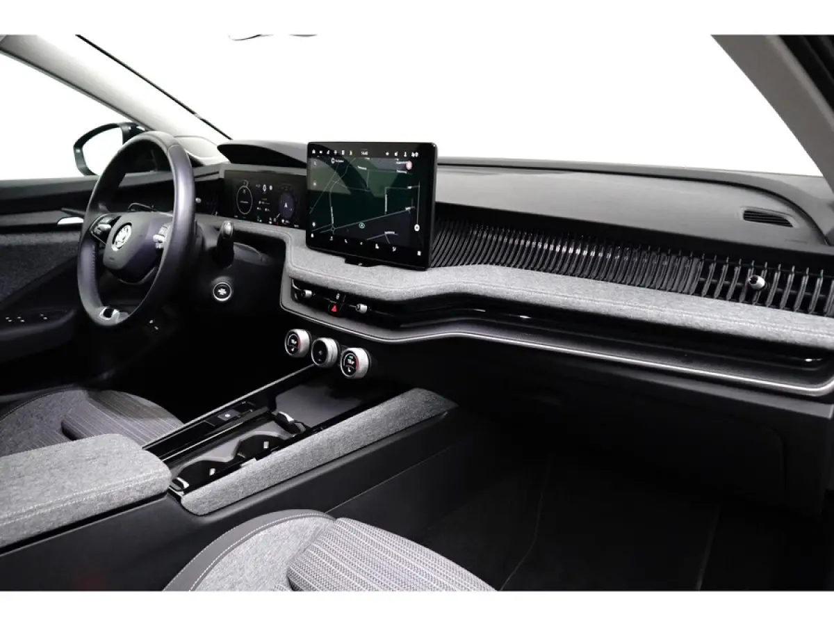 1.5 TSI iV 204PK Selection | Achteruitrijcamera | Airco (automatisch) | Cruise control adaptief met Stop&Go en stuurhulp